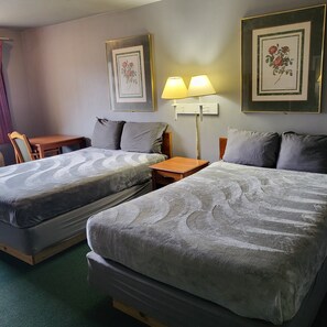 Economy Room, 2 Queen Beds, Balcony, Garden View | 1 bedroom