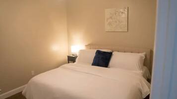 6 habitaciones, tabla de planchar con plancha, wifi y ropa de cama