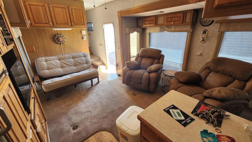 1-bedroom 5th Wheel In Parker W/ Wifi, Ac. Enjoy A Cozy Stay In Cienega Springs - Arizona