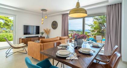 Villa Belina - charming villa with sea views by MyWaycation