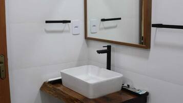 Shower, towels, soap, shampoo