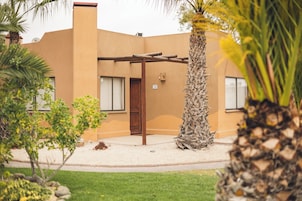 Fachada de la propiedad
