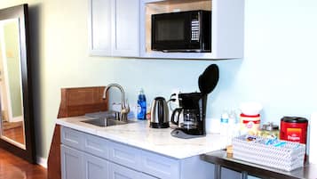 Fridge, microwave, coffee/tea maker