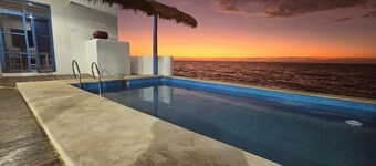 Romantic house next to the sea of Campeche. Ideal for a quiet vacation time,