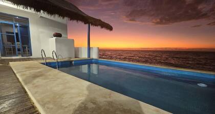 Romantic house next to the sea of Campeche. Ideal for a quiet vacation time,