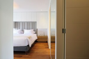 Apartment | 2 bedrooms, iron/ironing board, free WiFi - Angamos by Wynwood House (Lima)