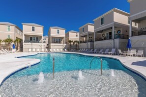 Pool - Perfect House! West Beach, Great Views, Large Pool, Lagoon w/ Pier, Cornhole! (Gulf Shores)