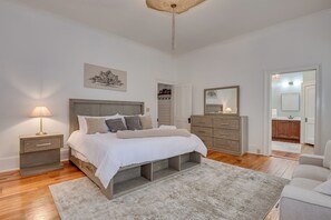 6 chambres, fer et planche à repasser, lit parapluie, Wi-Fi gratuit