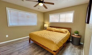 3 chambres, fer et planche Ă repasser, Wi-Fi, literie fournie