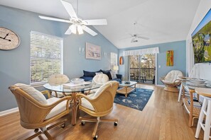 TV - True Blue 53E Bayside Birdie - 2 BR with Pool (Pawleys Island)