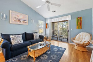 TV - True Blue 53E Bayside Birdie - 2 BR with Pool (Pawleys Island)