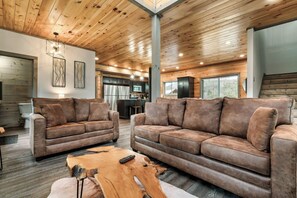 TV, fireplace, video games - Rooftop RendezView - Short Drive to Pigeon Forge, Gatlinburg & National Park (Sevierville)