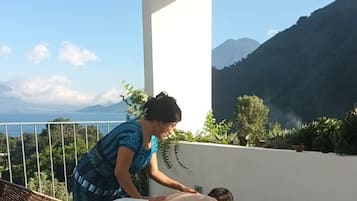 Massage in accommodation