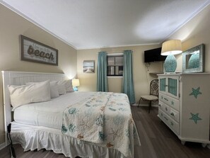 2 makuuhuonetta, silitysrauta/-lauta, ilmainen Wi-Fi, vuodevaatteet