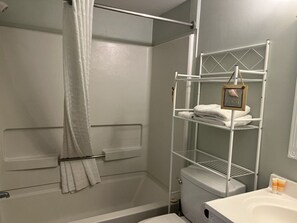 Hair dryer, towels - PR-1902 Oceanfront Studio, 19th floor oceanfront Studio at the Palace (Myrtle Beach)