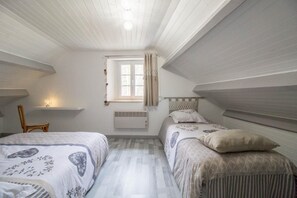 4 bedrooms, free WiFi