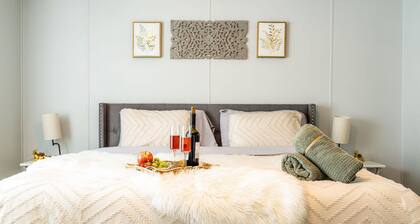 Charming Country Home, Pool, Pet Friendly