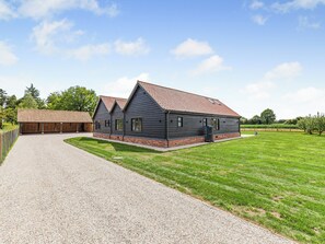 Exterior - The Cartlodge - UK48579 (Rochford)