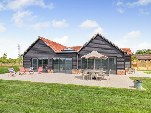 The Cartlodge - UK48579