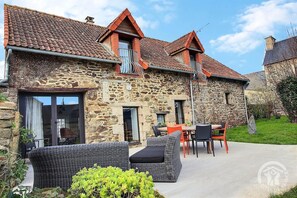 Outdoor dining - Tabata - PLOURHAN - Gîte (PLOURHAN)