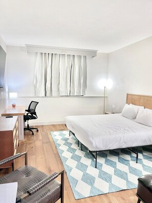 1 chambre, bureau, Wi-Fi gratuit, draps fournis