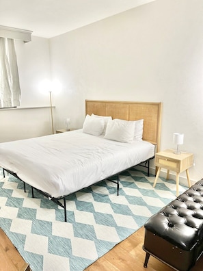1 bedroom, desk, free WiFi, bed sheets