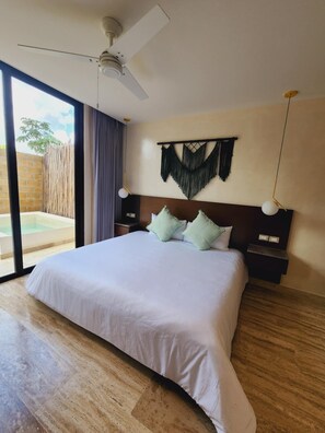 2 bedrooms, iron/ironing board, WiFi, bed sheets - Spacious 2BR, 2BA ground level. rooftop pool, 5 mins from the beach & downtown (Tulum)