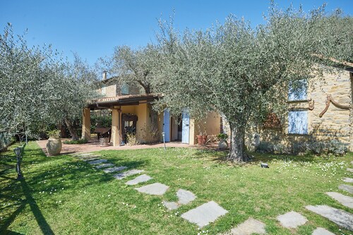 The Grapefruit House - Villa con Piscina