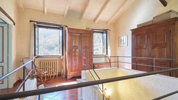 Villa (5 Bedrooms) | Interior