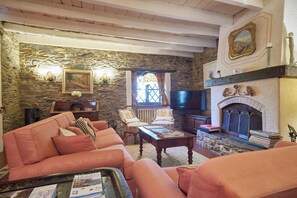 Villa (5 Bedrooms) | Interior - The Grapefruit House - Villa con Piscina (Garlenda)