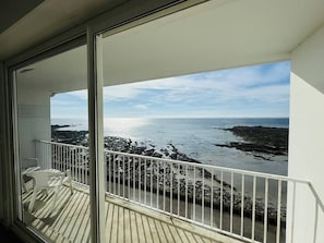 Interior - Ty Talmor, studio vue mer exceptionnelle (CARNAC)