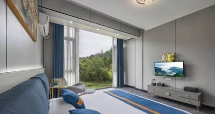 Old Village Chief Hostel