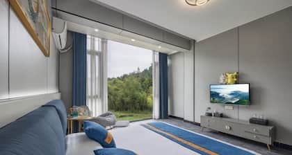 Old Village Chief Hostel