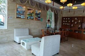 Business center - Liting Hotel (Yulong)