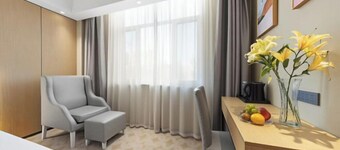 Yining Development Zone Licheng Ruixuan Hotel (Yining Airport)