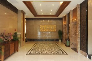 Lobby - Fenghuangcheng Hotel (Wenchang)