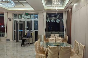 Restaurant - HFDJD (Xinyuan)