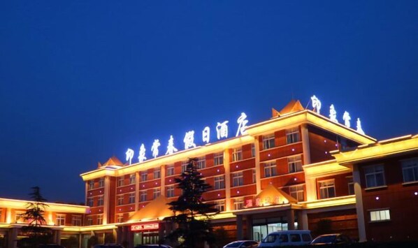المنشأة من الخارج