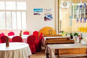Restaurant - Yunong Hot Spring Inn (Luding)