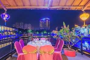 Restaurant - Foshan Yuefeng High-altitude Garden Panorama Hotel (Jiujiangzhen Xinji Plaza) (Foshan)