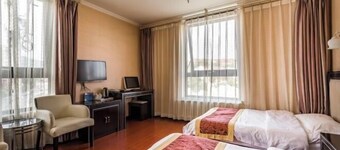 Kunbo Traders Hotel