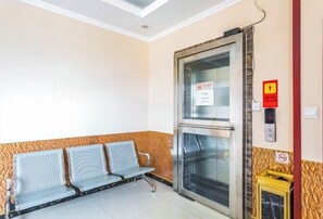 Interior - Kunbo Traders Hotel (Beijing)