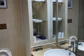 Bathroom - Dihao Hotel (Ruoqiang)