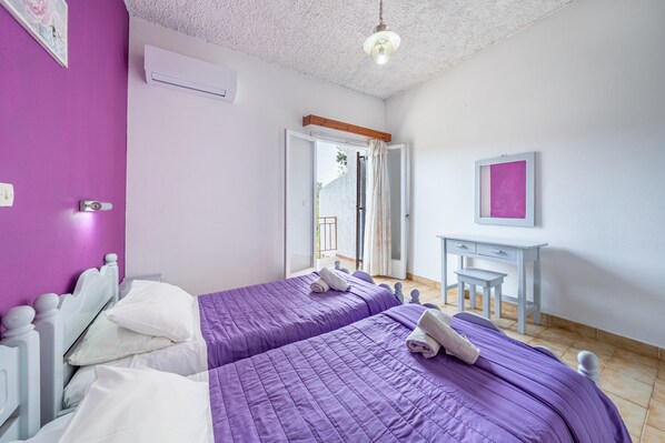 1 bedroom, free WiFi, bed sheets