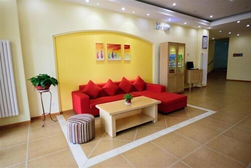 Homeinn (qinzheng Plaza, Nanhan street, Fuping)