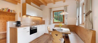 Chalet 'Niederhaushof Enzian' con vistas a la montaña, jardín privado y Wi-Fi
