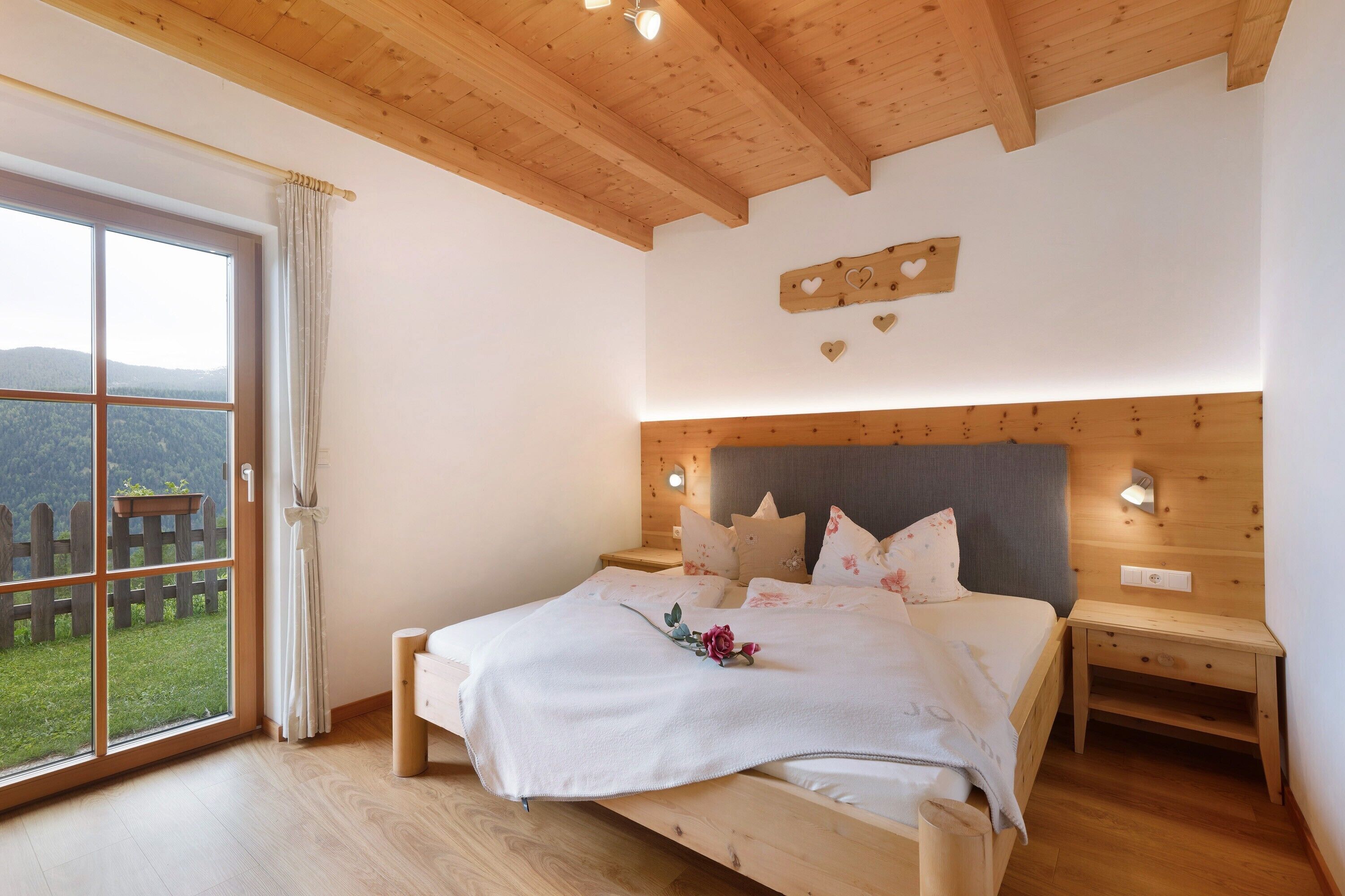 2 camere, ferro/asse da stiro, Wi-Fi gratuito, lenzuola