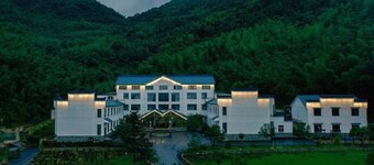 Tiantang Mountain Original Ecological Resort