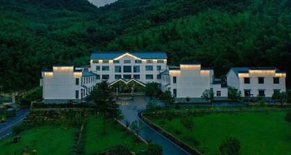Tiantang Mountain Original Ecological Resort