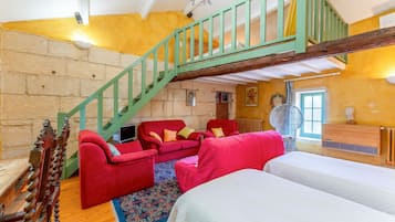 Televisie en een tafeltennistafel